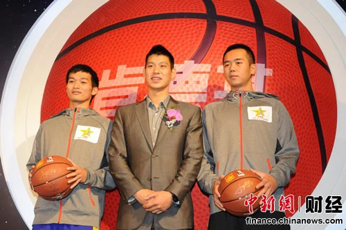 如何通过定期评估提升篮球进步效果？_0