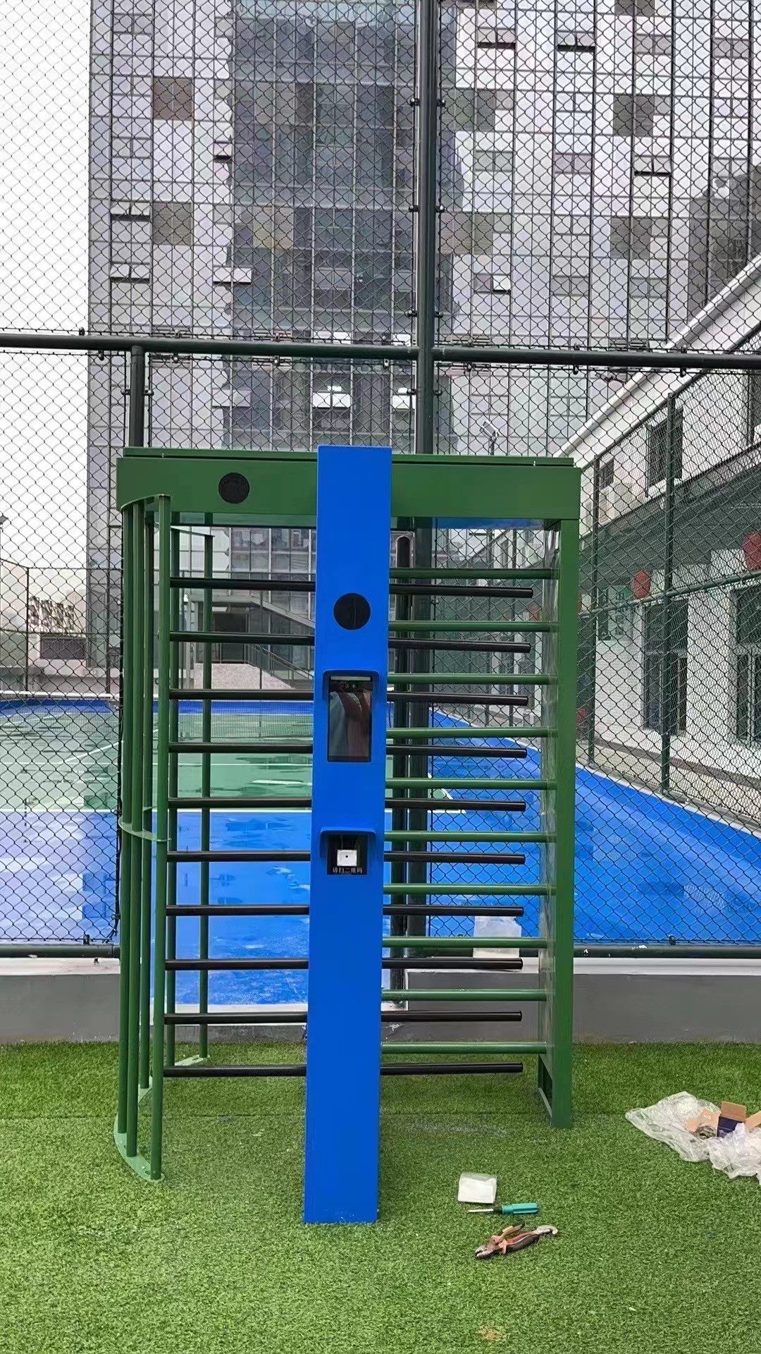 大学生篮球团队使用的智能防护设备有哪些?